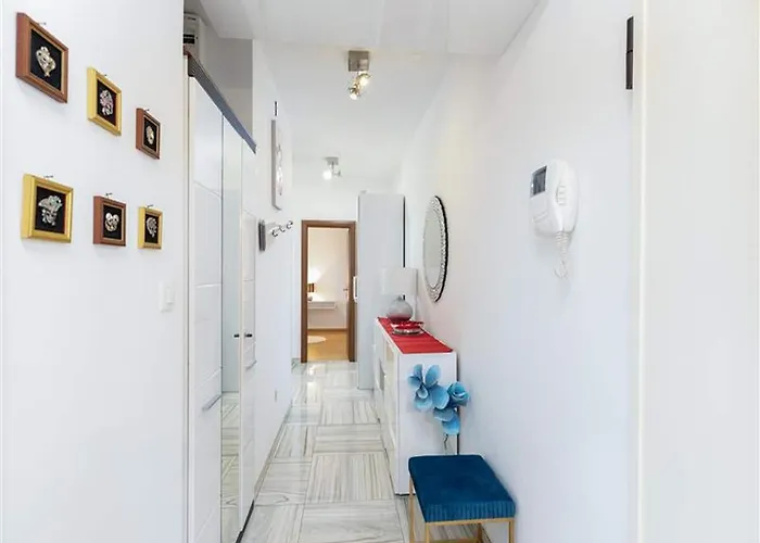 Διαμέρισμα Beachside Comfort In With Terrace *